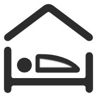 總部提供二人間的宿舍，配置空調(diào)、熱水器、基本家具等