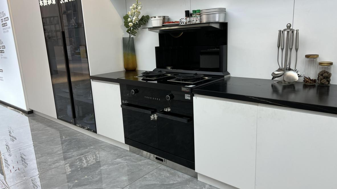 帥豐集成灶超品日進(jìn)入倒計(jì)時(shí)，春季“拔草”最佳時(shí)機(jī)來臨！