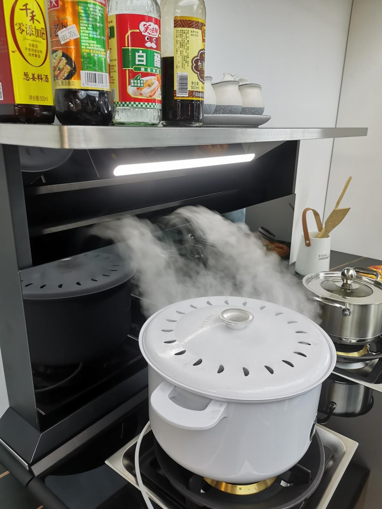 小戶型如何裝修廚房？這款帥豐集成灶，巧妙利用每一寸空間