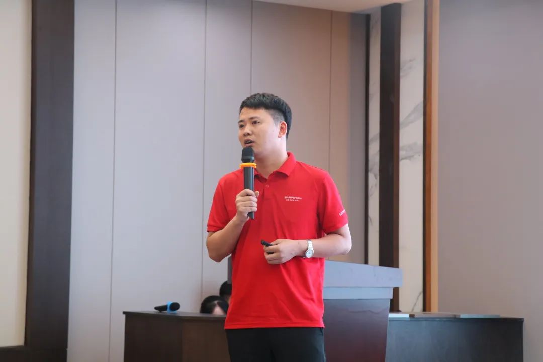 帥豐電器半年度總結(jié)會圓滿舉行，共商集成灶品牌帥豐未來發(fā)展規(guī)劃