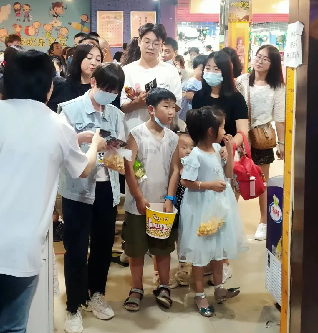 集成灶品牌帥豐電器為回饋老客戶，免費(fèi)觀影活動(dòng)火熱進(jìn)行中…