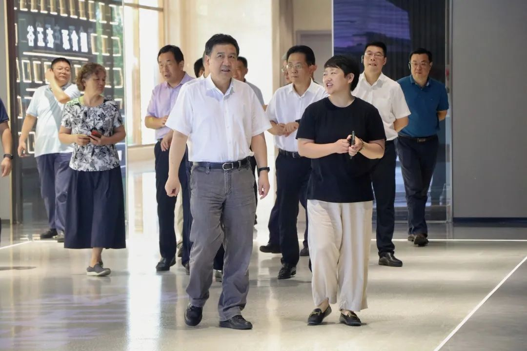 浙江省人大常委會黨組一行蒞臨集成灶品牌帥豐電器參觀調(diào)研！