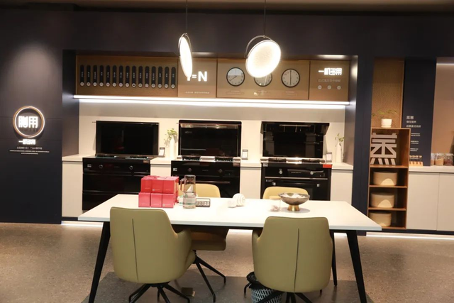 帥豐集成灶7月“豐”光，窺見行業(yè)未來，踏上王者征途