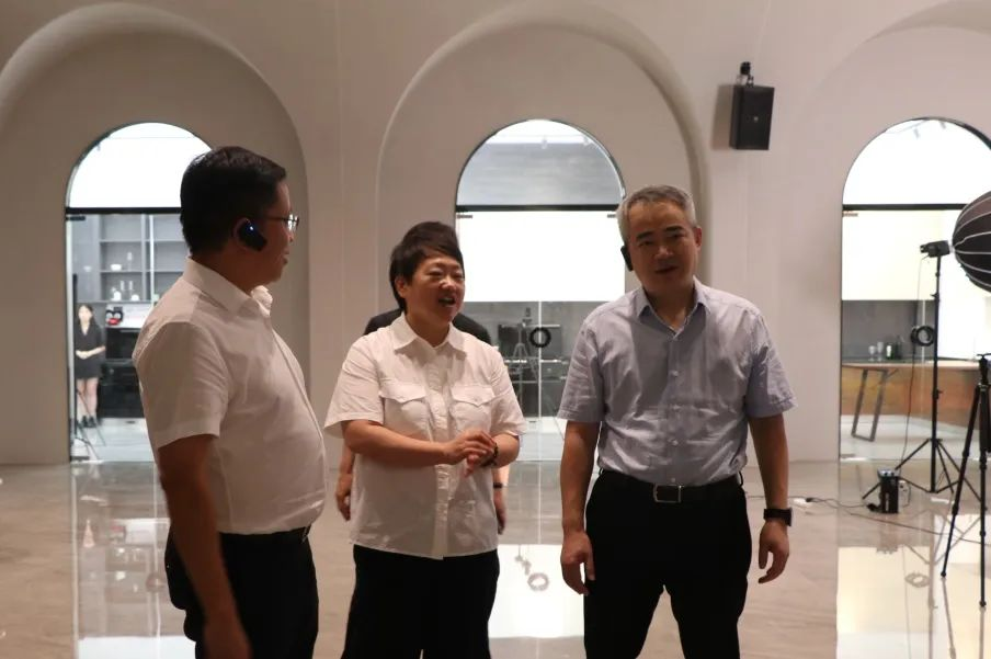 浙江省統(tǒng)計局一行蒞臨集成灶品牌帥豐電器參觀調研！