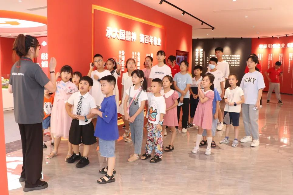 帥豐集成灶組織小美食家DIY趣游記活動，在勞動中尋找快樂