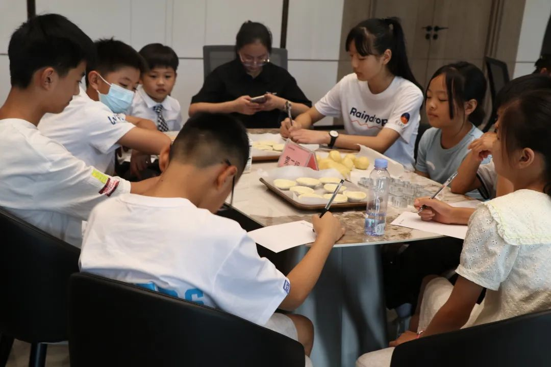 帥豐集成灶組織小美食家DIY趣游記活動，在勞動中尋找快樂