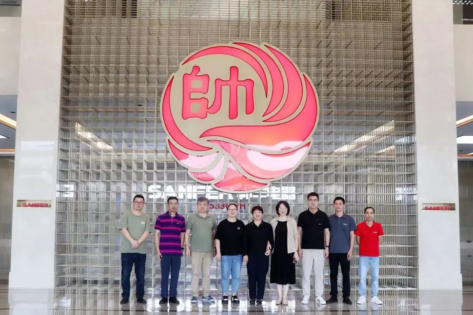 浙江省燃?xì)饩邊f(xié)會(huì)秘書(shū)長(zhǎng)一行到訪集成灶品牌帥豐電器參觀調(diào)研