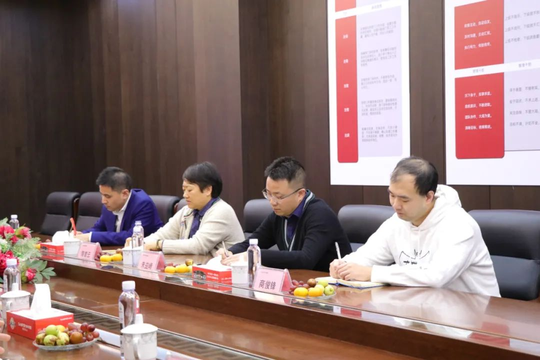 天貓優(yōu)品理想廚房王雁北一行蒞臨集成灶品牌帥豐電器參觀調(diào)研！