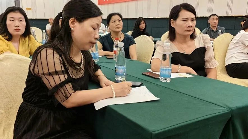 攜手并進(jìn)，強(qiáng)勢為上，2023年帥豐集成灶江西省區(qū)半年度會(huì)議暨新品培訓(xùn)會(huì)成功落幕      