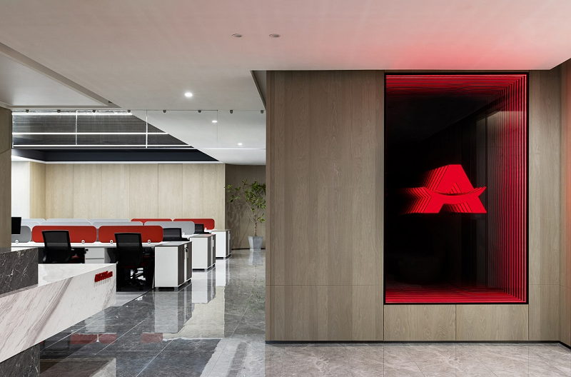 帥豐全屋定制案例| 經(jīng)典木紋 極簡主義——定義辦公空間的平衡美學