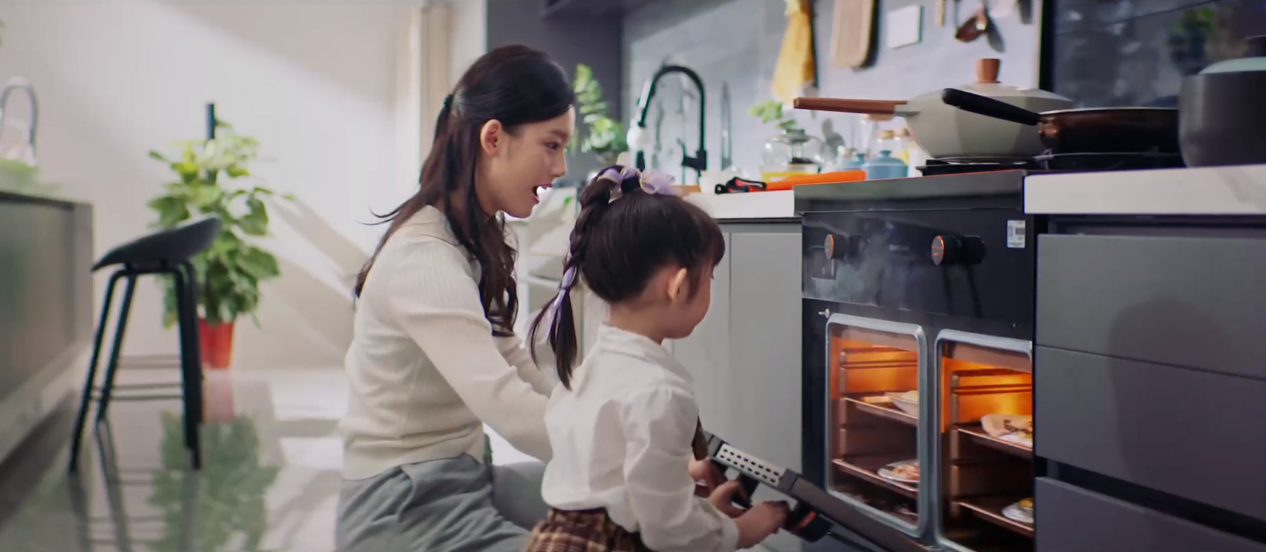 匠心質(zhì)造每一次陪伴，帥豐集成灶溫暖治愈三餐四季每一個(gè)瞬間