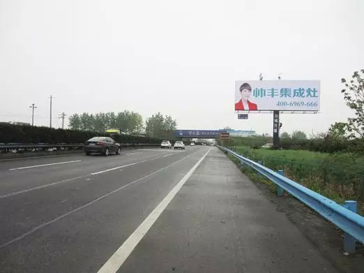 湖北新畫面全面上刊，近300塊廣告牌陸續(xù)閃耀全國！