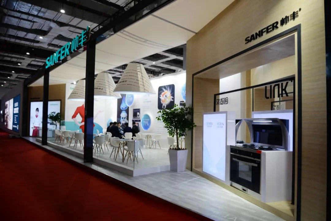 2019中國(guó)建博會(huì)開(kāi)展日，帥豐帶你領(lǐng)略建裝潮流風(fēng)尚！