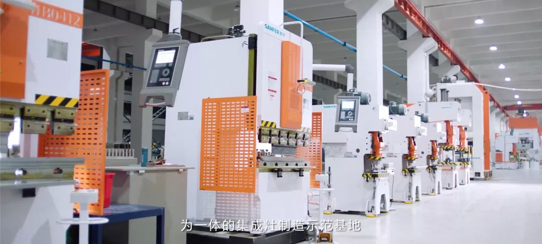 帥豐接受整體廚房考察，共寫行業(yè)未來(lái)新篇章!