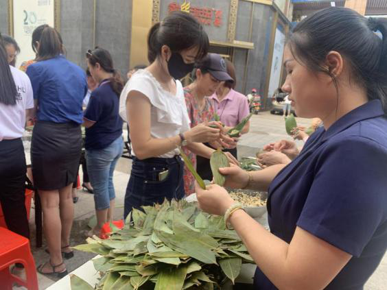 帥豐集成灶全國標(biāo)桿門店贛州店銷售秘笈大揭秘 帥豐集成灶全國標(biāo)桿門店贛州店銷售秘笈大揭秘