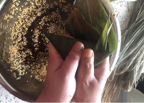 端午節(jié)快到了！今天帥豐電器就來挑戰(zhàn)一下，煮100個(gè)粽子需要多久？