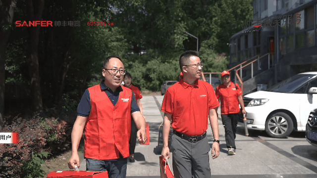 什么是人類高質(zhì)量的廚電產(chǎn)品？聽(tīng)?zhēng)涁S集成灶告訴你