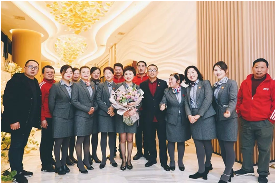 帥豐集成灶大商豐采，了解安徽蚌埠劉總服務(wù)標(biāo)準(zhǔn)化背后的故事