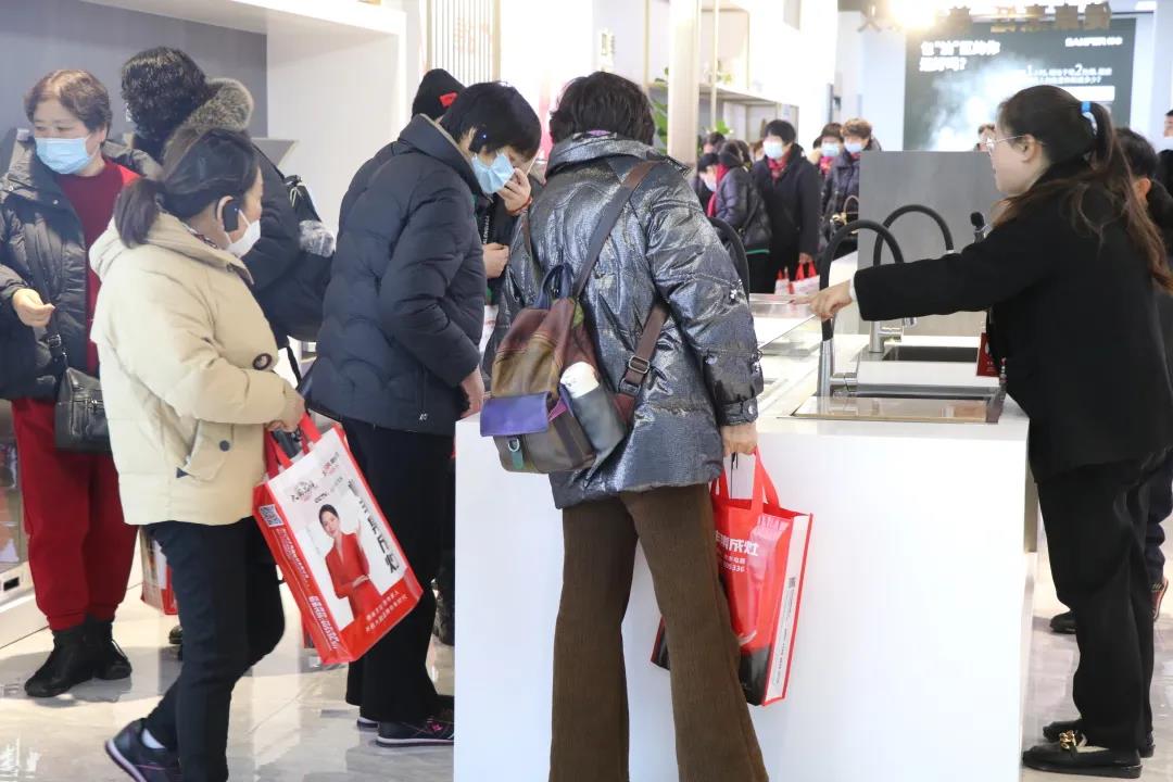 虎年開門紅|帥豐集成灶廠購會(huì)臨平專場，掀起搶購熱潮！